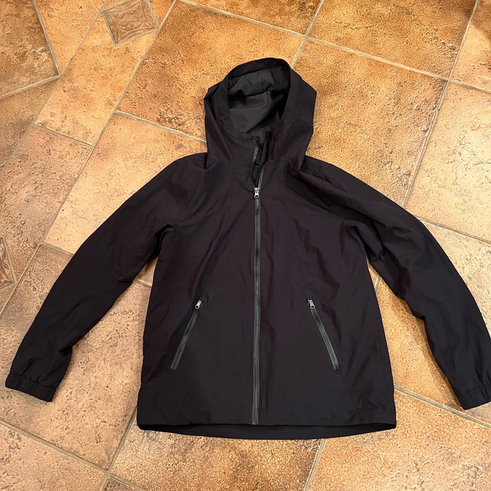 Lululemon windbreaker jacket